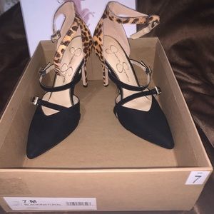 Jessica Simpson leopard Princia leopard heels